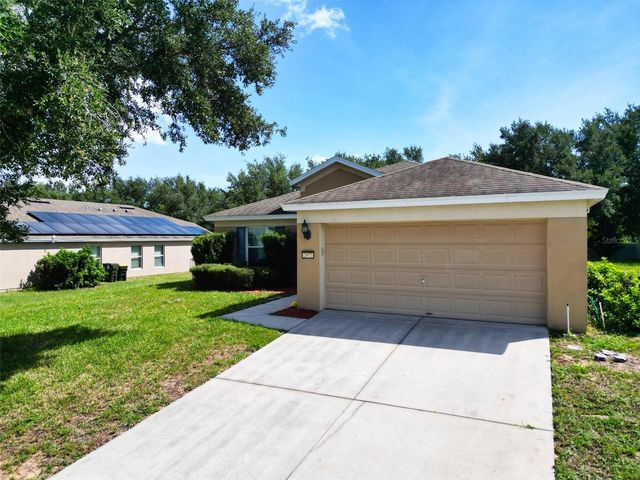 2972 SANTA MARIA AVENUE, Clermont, FL 34715