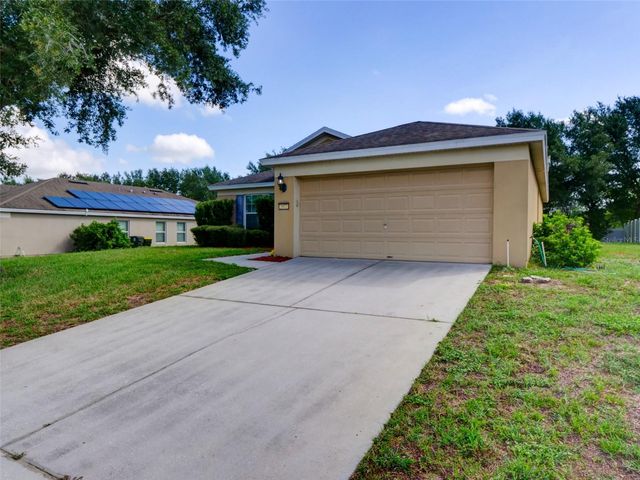 2972 SANTA MARIA AVENUE, Clermont, FL 34715