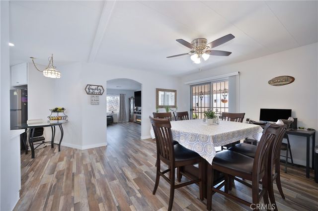 925 S Palm Avenue, Hemet, CA 92543