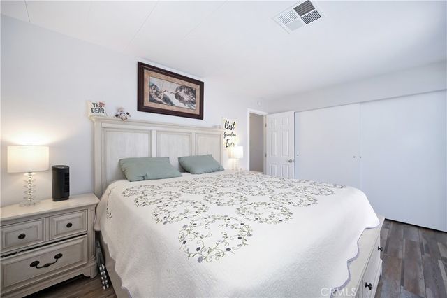 925 S Palm Avenue, Hemet, CA 92543