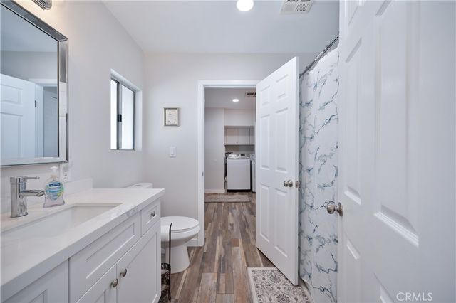 925 S Palm Avenue, Hemet, CA 92543