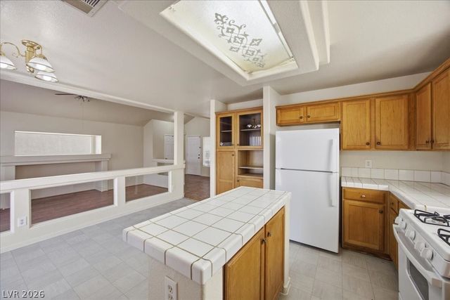 7435 Aurora Glow Street, Las Vegas, NV 89139