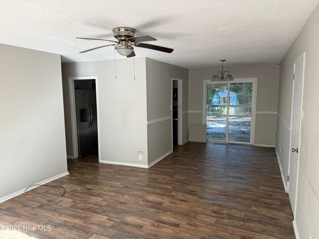 809 River Street, Jacksonville, NC 28540