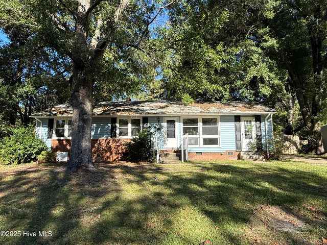 809 River Street, Jacksonville, NC 28540