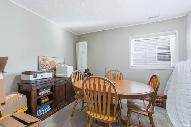 2725 Kenwood Avenue, Fort Wayne, IN 46805