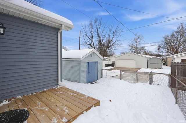 2725 Kenwood Avenue, Fort Wayne, IN 46805