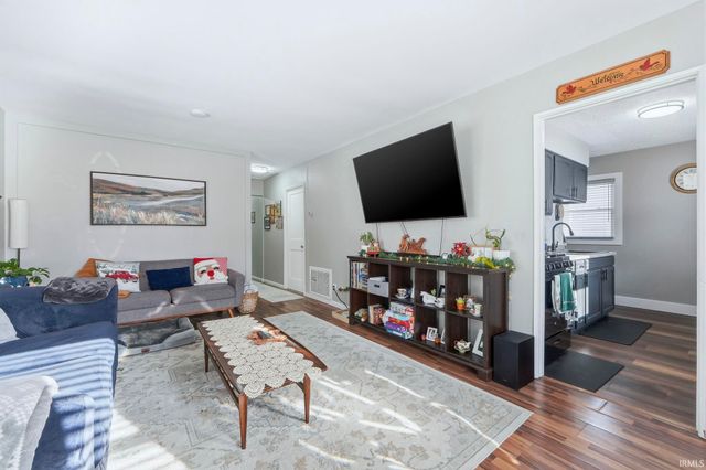 2725 Kenwood Avenue, Fort Wayne, IN 46805