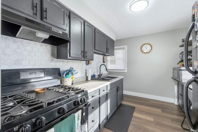 2725 Kenwood Avenue, Fort Wayne, IN 46805