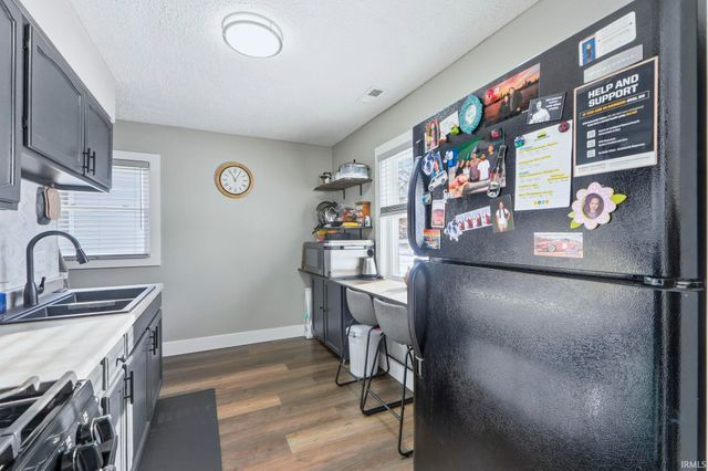 2725 Kenwood Avenue, Fort Wayne, IN 46805