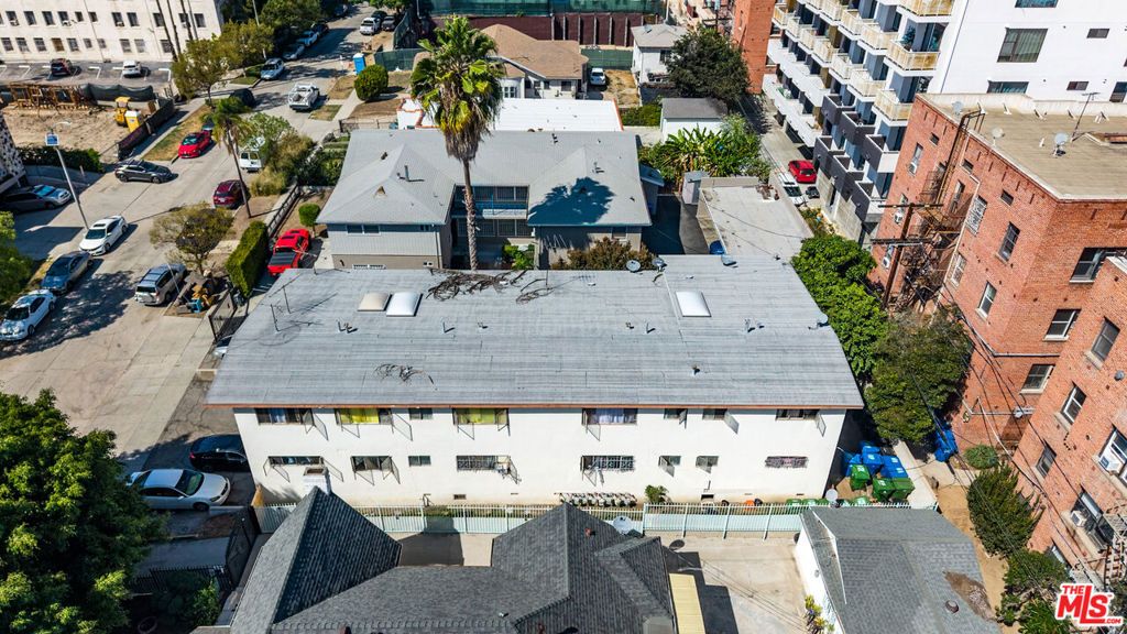 736 Gramercy Drive, Los Angeles, CA 90005 — photo 5