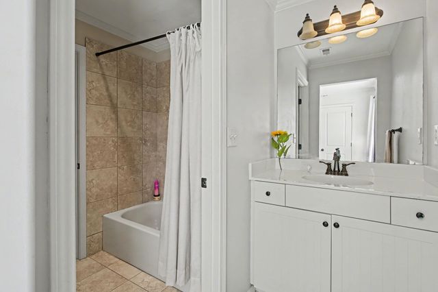 10205 MATWOOD OAK DR, Lakeland, TN 38002