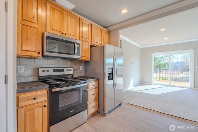 152 Mask Lane, Toutle, WA 98649