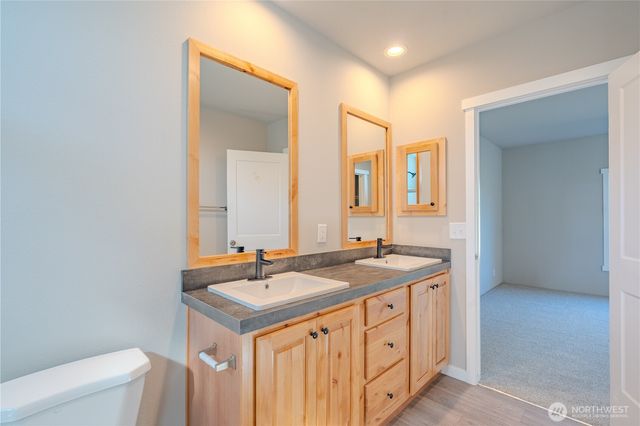 152 Mask Lane, Toutle, WA 98649