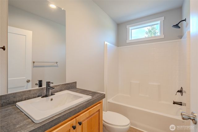 152 Mask Lane, Toutle, WA 98649