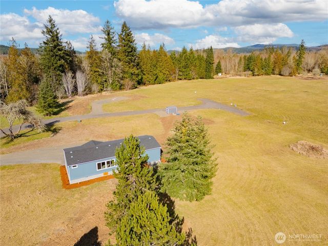 152 Mask Lane, Toutle, WA 98649