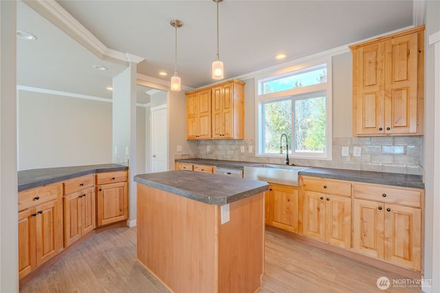 152 Mask Lane, Toutle, WA 98649