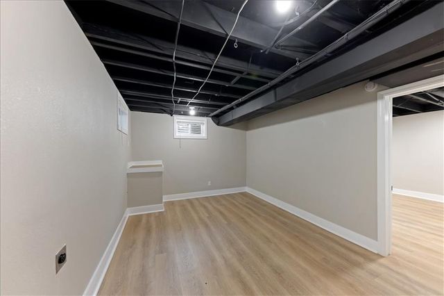 11207 Monroe Court, Kansas City, MO 64137