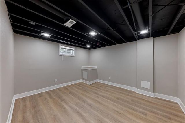 11207 Monroe Court, Kansas City, MO 64137