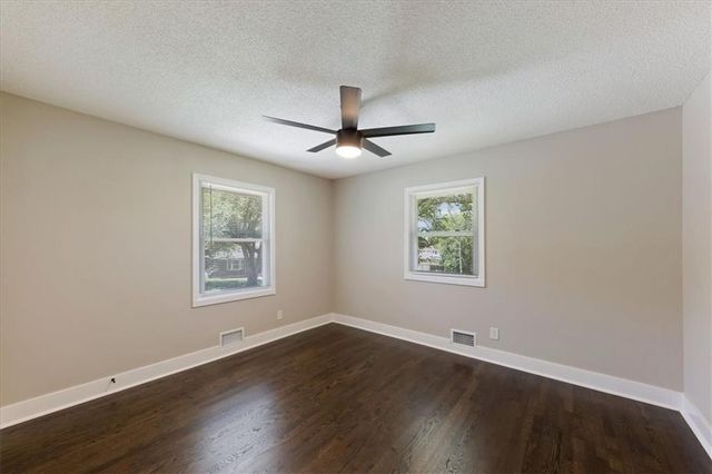 11207 Monroe Court, Kansas City, MO 64137