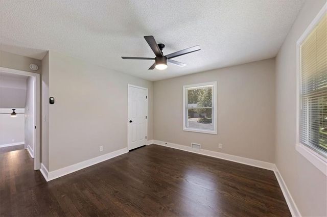 11207 Monroe Court, Kansas City, MO 64137