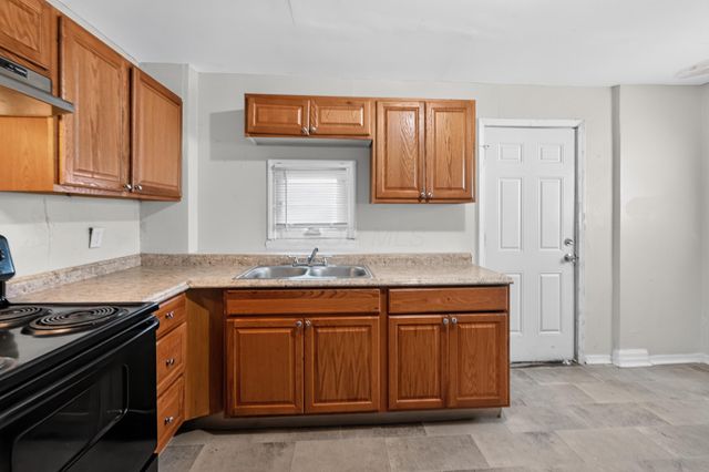711 Frebis Avenue, Columbus, OH 43206