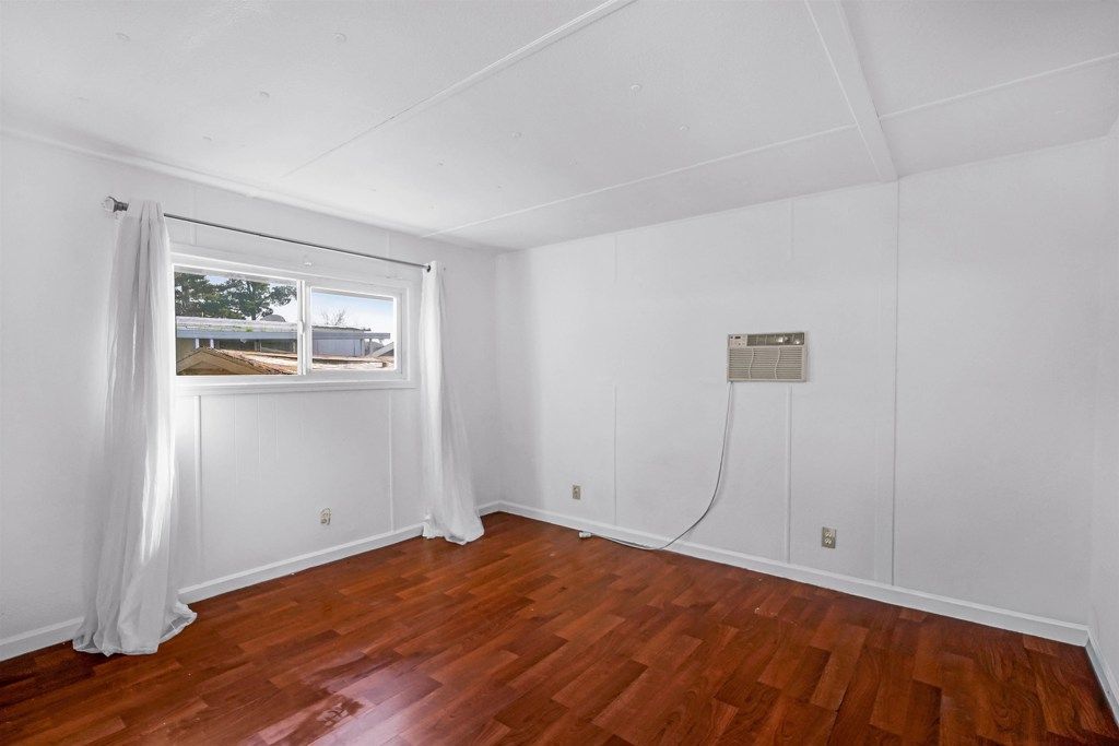 Image 23 of property listing at 26 David Dr, Concord, CA 94518