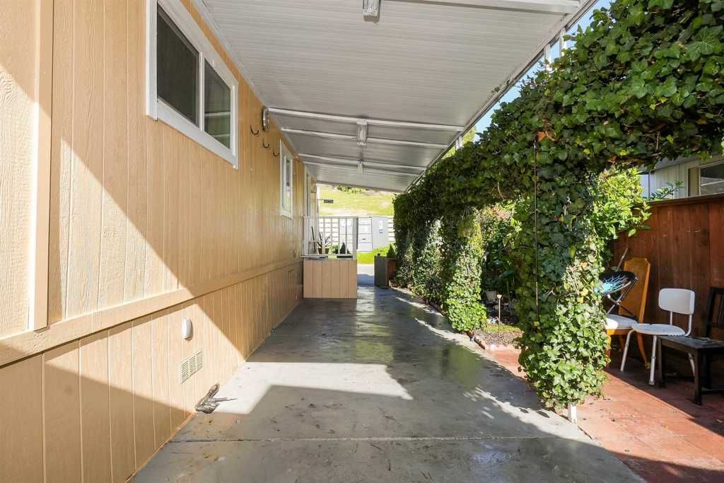 Image 34 of property listing at 26 David Dr, Concord, CA 94518