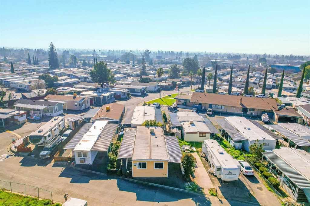 Image 43 of property listing at 26 David Dr, Concord, CA 94518