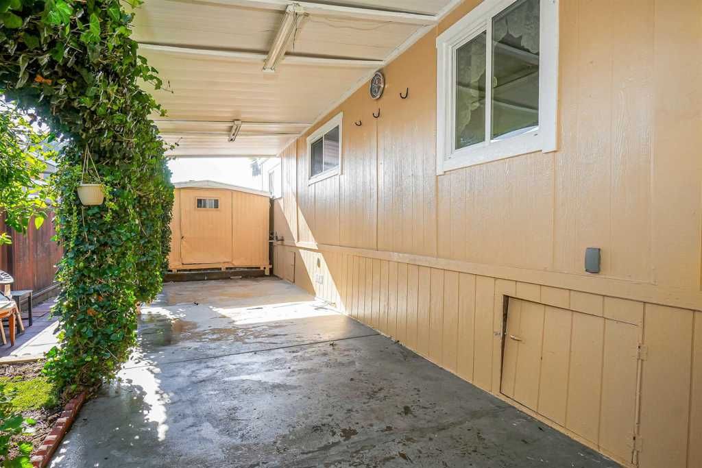 Image 5 of property listing at 26 David Dr, Concord, CA 94518