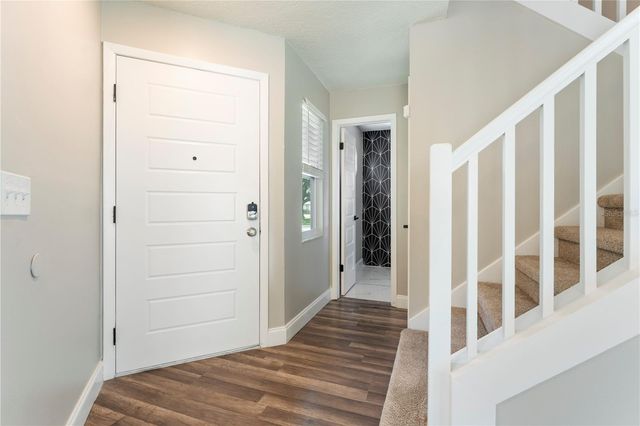 587 PORTLAND CIRCLE, Apopka, FL 32703