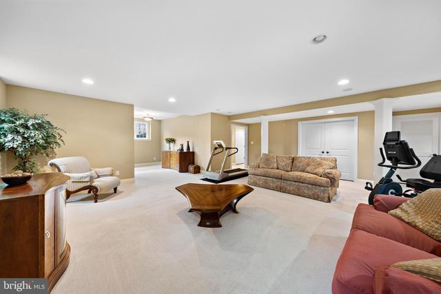 9 CLOVERDALE CT, Lumberton, NJ 08048