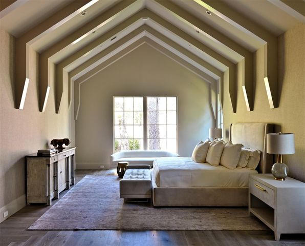 11710 Wendover Lane, Houston, TX 77024