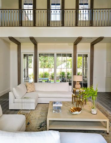 11710 Wendover Lane, Houston, TX 77024