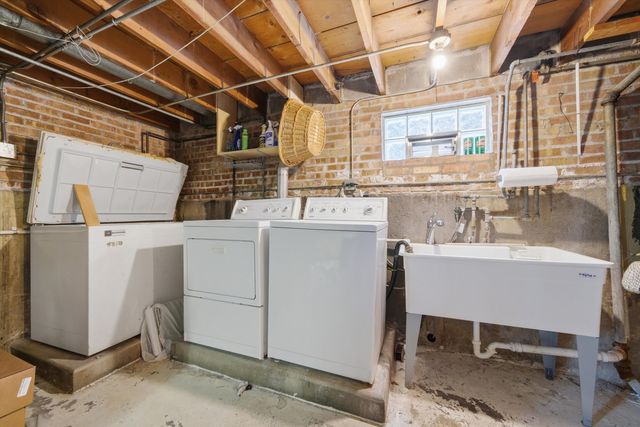 3830 S 56th Court, Cicero, IL 60804