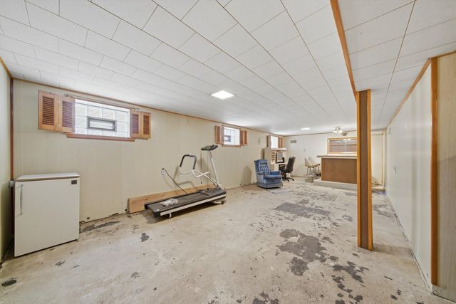 3830 S 56th Court, Cicero, IL 60804