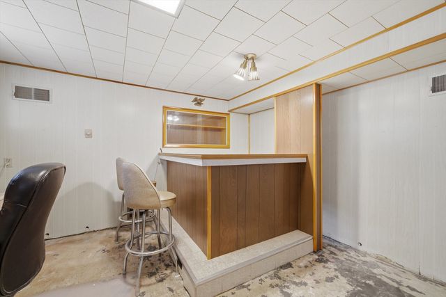 3830 S 56th Court, Cicero, IL 60804