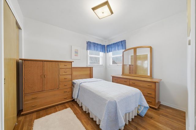 3830 S 56th Court, Cicero, IL 60804