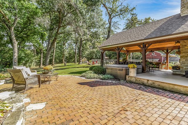 11901 S 92nd Avenue, Palos Park, IL 60464