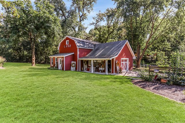 11901 S 92nd Avenue, Palos Park, IL 60464