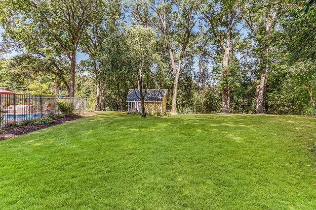 11901 S 92nd Avenue, Palos Park, IL 60464