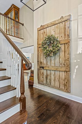 11901 S 92nd Avenue, Palos Park, IL 60464