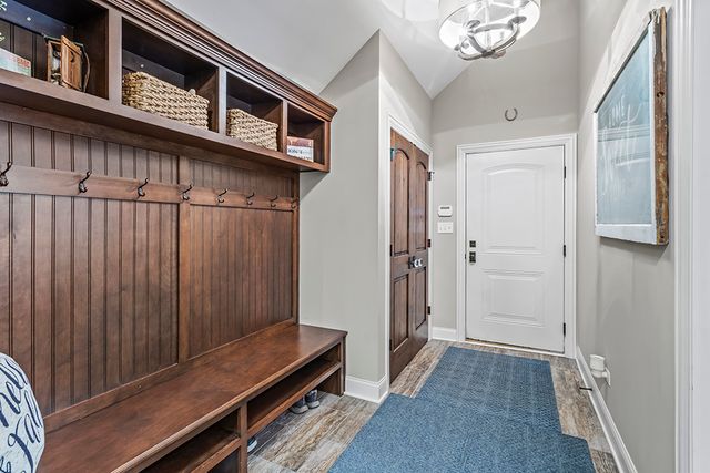 11901 S 92nd Avenue, Palos Park, IL 60464