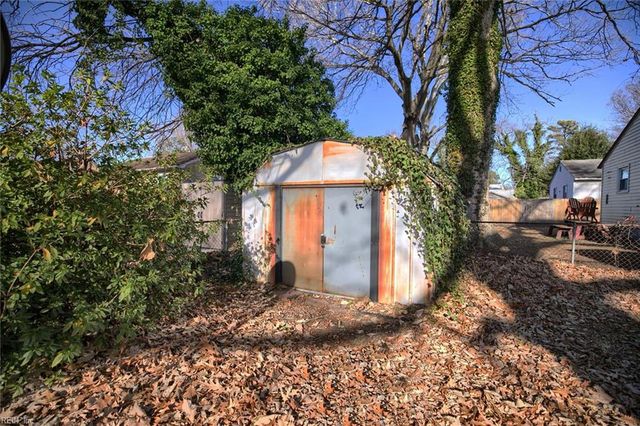 1455 Mellwood CT, Norfolk, VA 23513