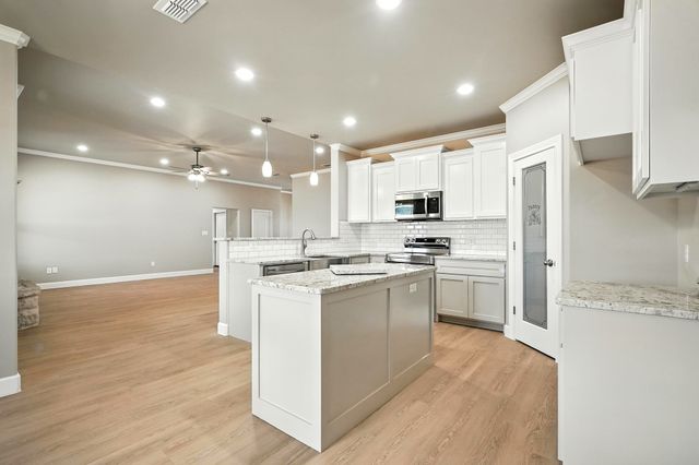 698 County Road 321, Abilene, TX 79606