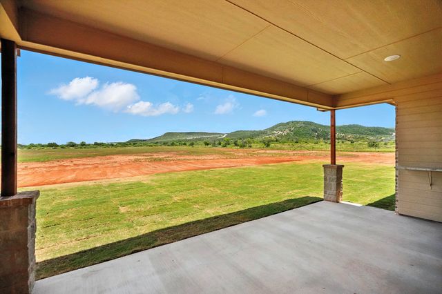 698 County Road 321, Abilene, TX 79606