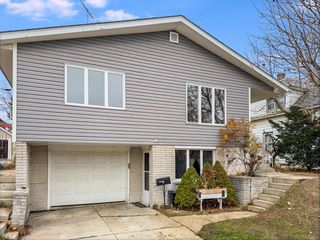 718 S 22nd STREET, Manitowoc, WI 54220