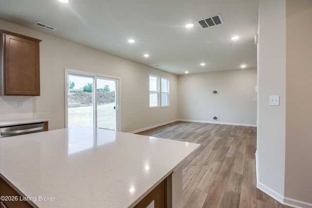 16956 Aiken Ridge Cir, Louisville, KY 40245