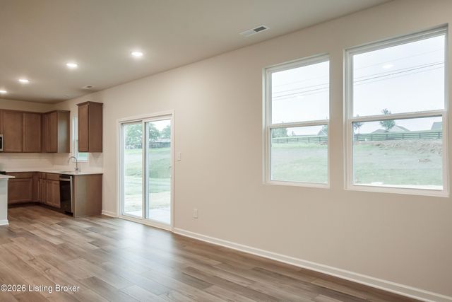 16956 Aiken Ridge Cir, Louisville, KY 40245