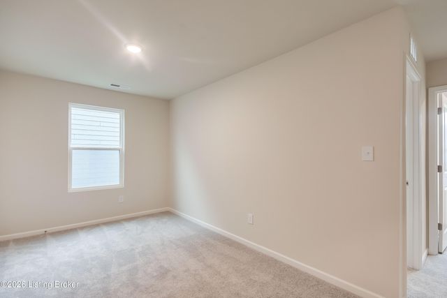 16956 Aiken Ridge Cir, Louisville, KY 40245
