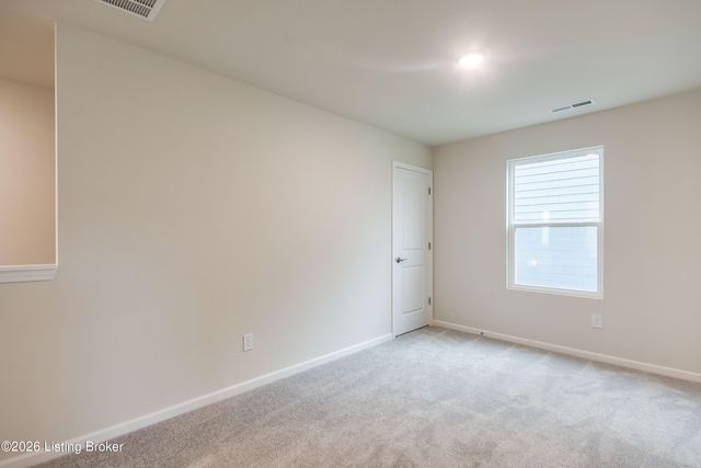 16956 Aiken Ridge Cir, Louisville, KY 40245